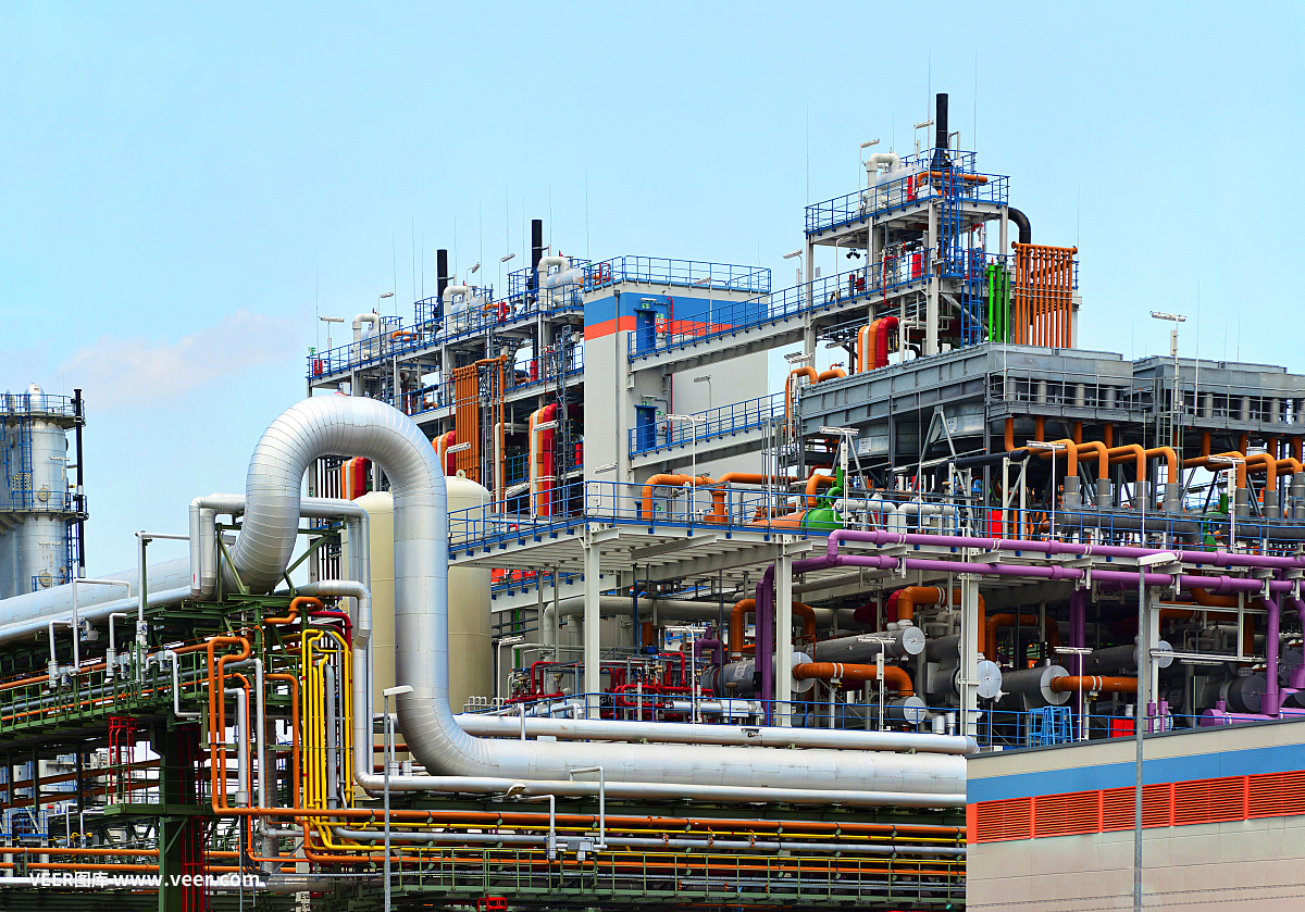 化學工業(yè)。制造化學產(chǎn)品的工廠。建筑和設(shè)備